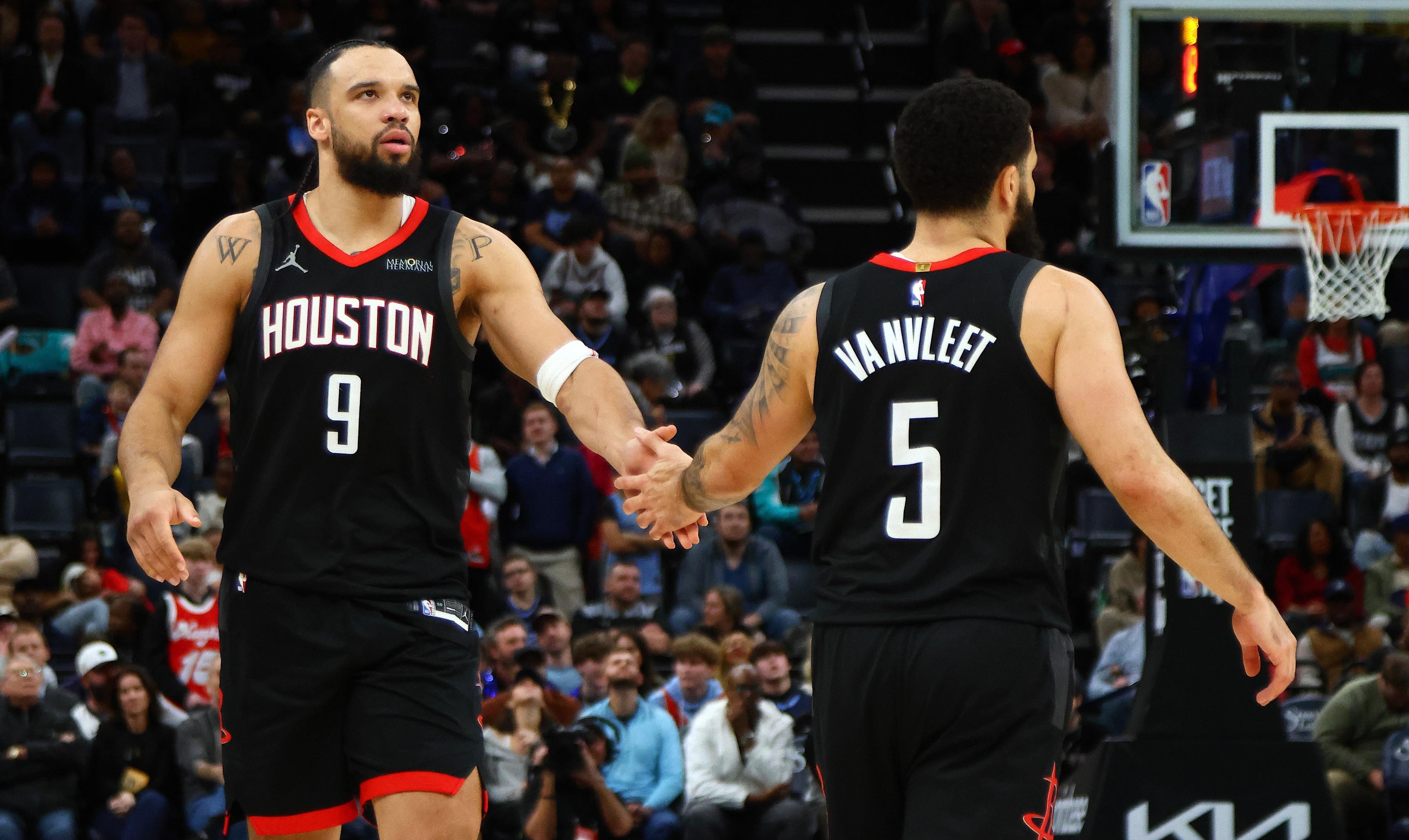 爱游戏APP-包含赛地聚焦——NBA总决赛冲刺阶段热度飙升,尤文图斯状态回暖,更衣室稳定,更衣室氛围转暖的词条